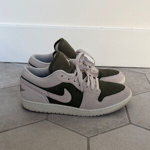 Nike Air Jordan 1 Low SE